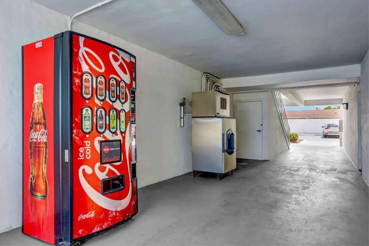 Motel 6-Jacksonville, Nc エクステリア 写真